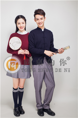 無(wú)錫市中學(xué)生夏季校服批發(fā)企業(yè)