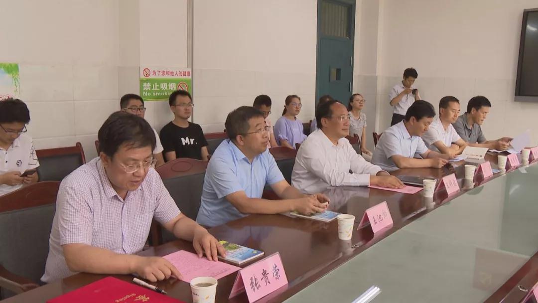 情系老區(qū)教育，愛灑會寧學(xué)子 | 同桌的你校服將愛心播撒甘肅會寧！