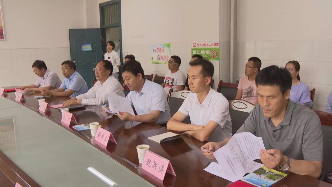 情系老區(qū)教育，愛灑會寧學(xué)子 | 同桌的你校服將愛心播撒甘肅會寧！