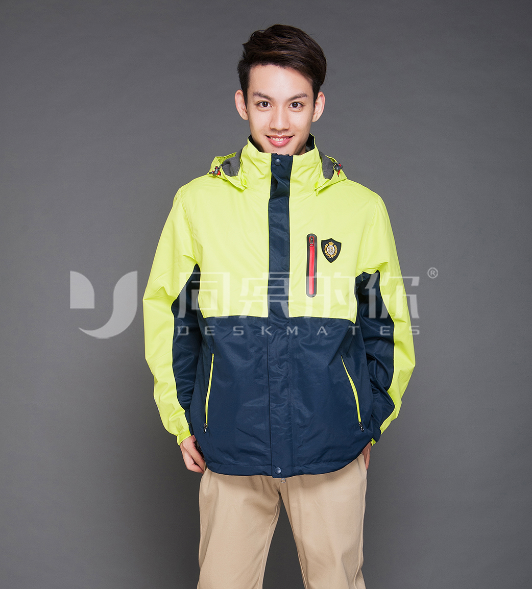 中學(xué)生冬季新款運(yùn)動(dòng)裝DY006z.jpg