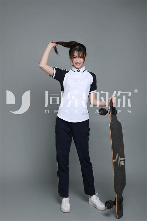 深圳中學(xué)校服