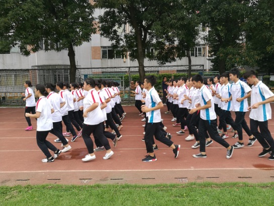 簡單介紹校服定做的設計理念