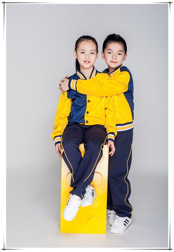 同桌的你 | 知名校服品牌，告訴你為什么學(xué)生要穿校服！