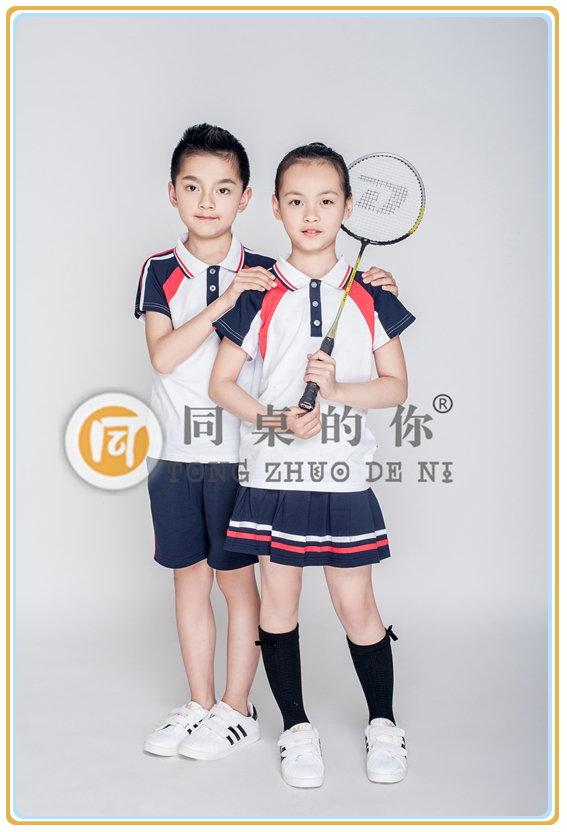 【同桌的你】致，我可愛又可恨的校服