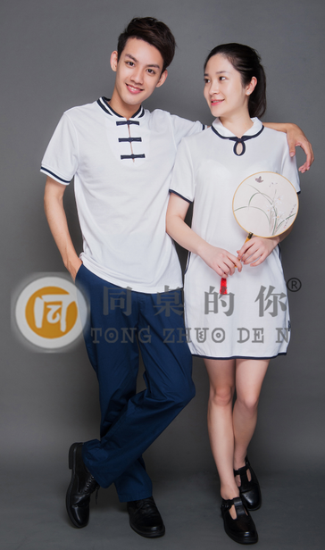 選購(gòu)學(xué)生校服的正確方式