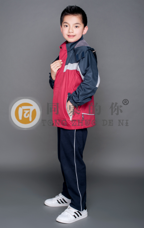 “同桌的你”校服設(shè)計(jì)的內(nèi)涵