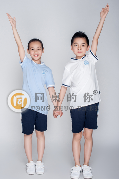 中學(xué)校服對(duì)校園文化建設(shè)的意義
