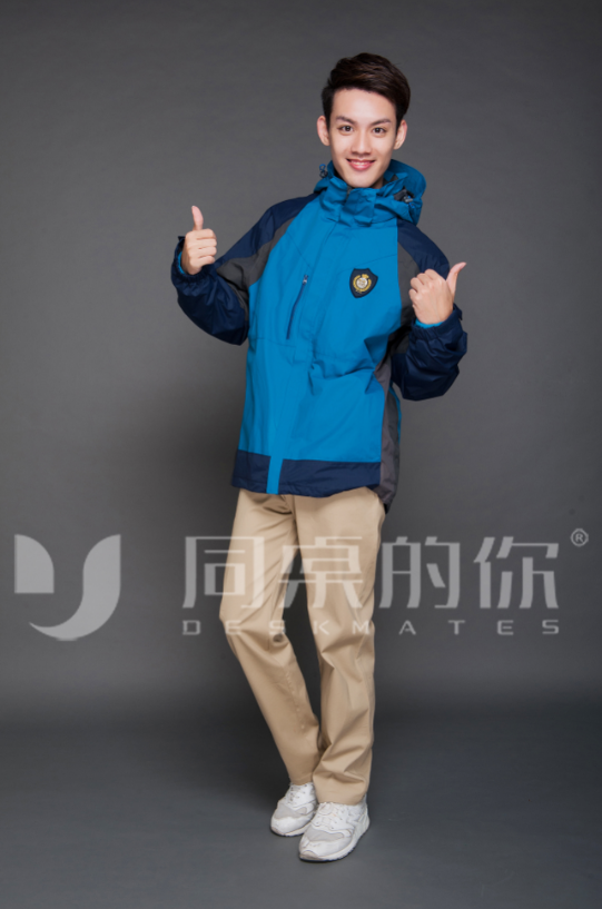 選擇校服定做廠家有什么要注意的？
