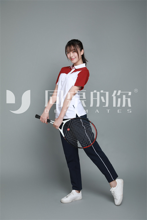 你知道校服配什么鞋子好看？
