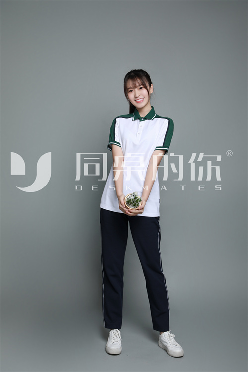 應(yīng)該如何在中國校服制作過程中，確保質(zhì)量達(dá)標(biāo)呢？