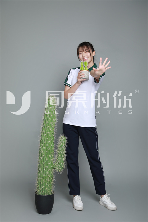 夏天到了，怎么預(yù)防綠色校服被蟲蛀呢？