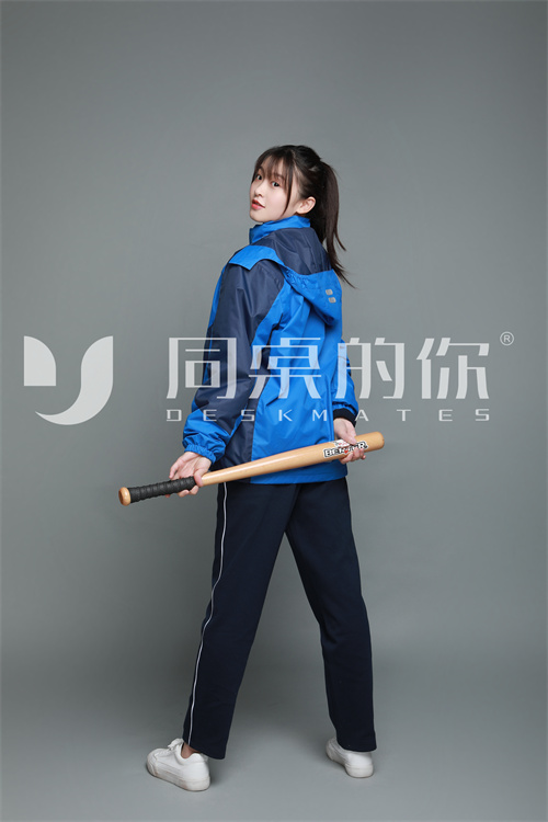 學校校服為什么很多都要定制樣衣呢？