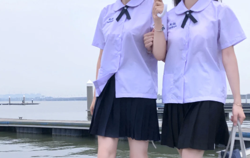 泰式校服：從學生制服到互聯(lián)網人手一件的網紅單品