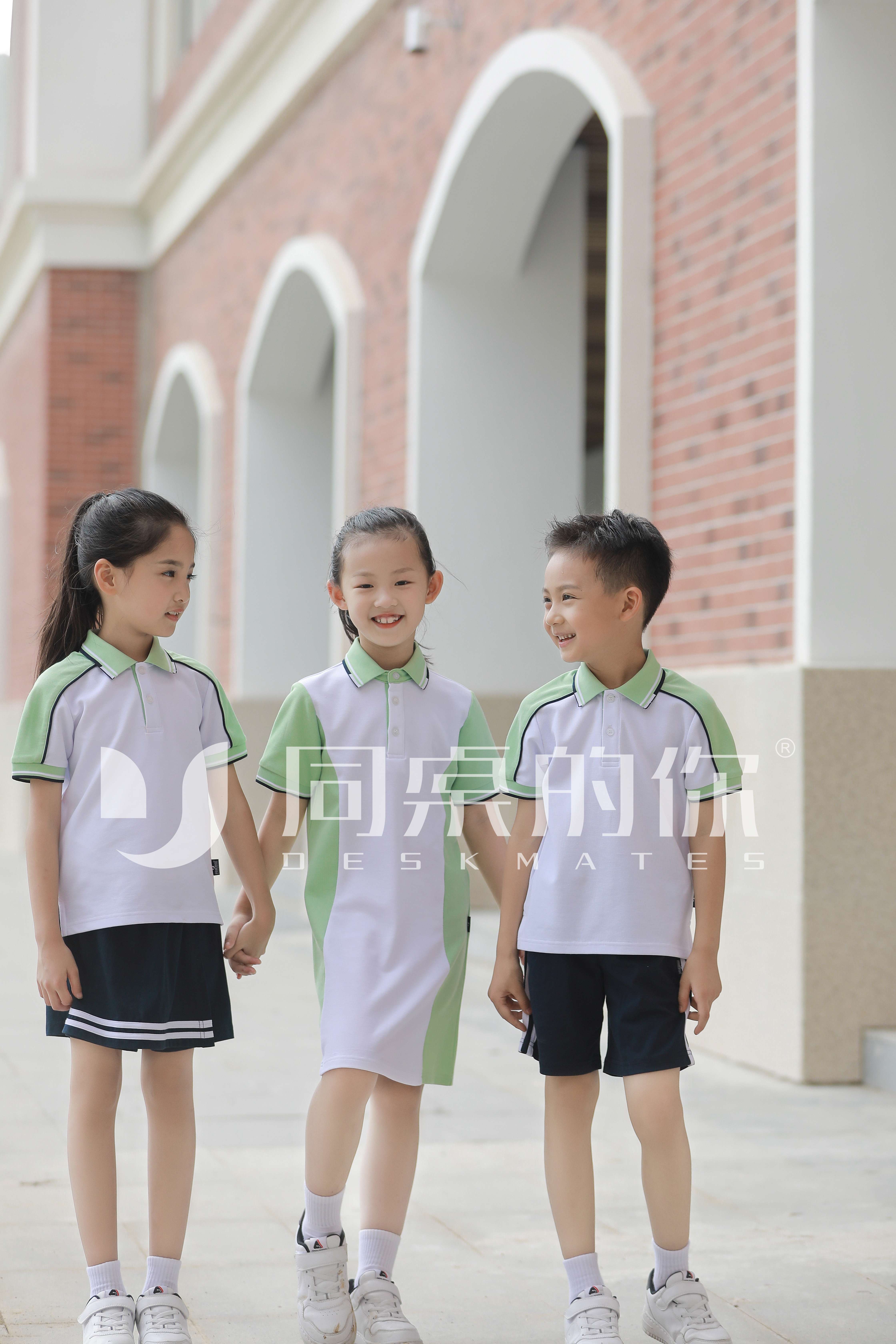 家長(zhǎng)碼??！夏季校服定制的面料如何分辨？